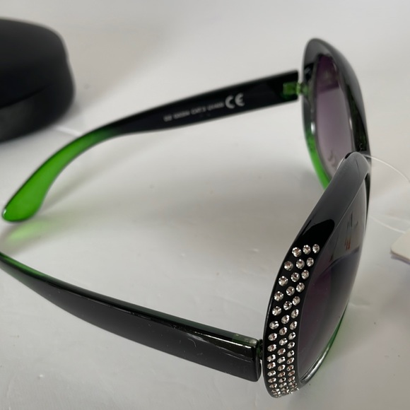 NWT Italian Sunglasses. - Picture 4 of 15